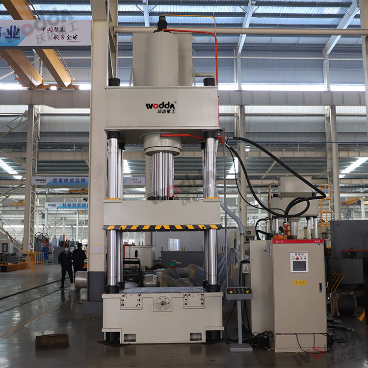 500噸SMC玻璃鋼風(fēng)機殼罩液壓機 500噸SMC玻璃鋼風(fēng)機殼罩液壓機