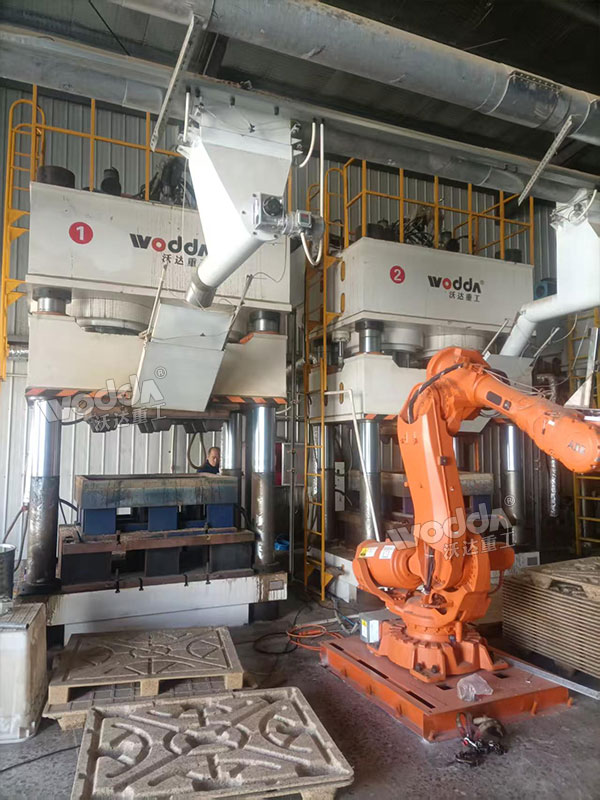 1600噸木屑托盤生產(chǎn)線 1600噸木屑托盤生產(chǎn)線