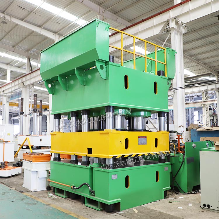 鋼木門壓花機 鋼木門壓花機